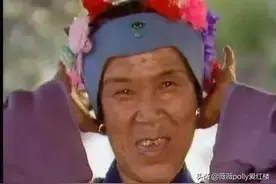 刘姥姥进蘅芜苑不敢发一言，贾母脸上挂不住，这宝丫头想干什么？图片
