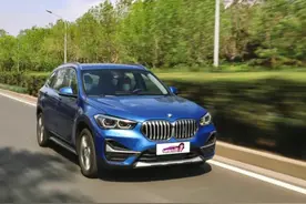 后排能翘二郎腿，居家必备SUV，试驾宝马X1新能源图片