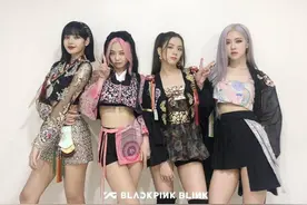 Jennie智秀打歌现场，比心手势惨遭翻车，粉丝爆笑不断图片