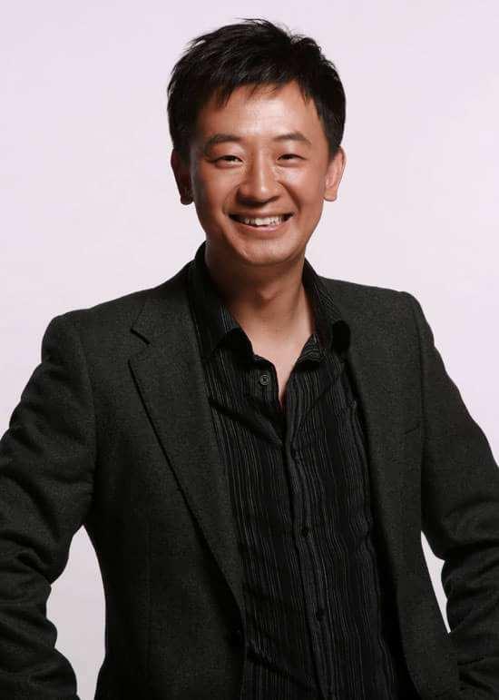 前当红男星黄海波:被人陷害成劣迹艺人,只有3个女人出面力挺