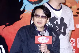 曾帮过周润发，刘德华都敬他为父，娶外国女孩为妻，今74岁怎样了图片