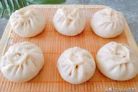 这才是包子好吃的做法，香辣多汁，嫩滑爽口，吃着真过瘾图片