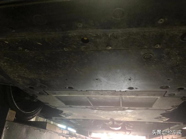 当年158万的东瀛战神GTR，三年时间贬值60万，车况是好是坏？