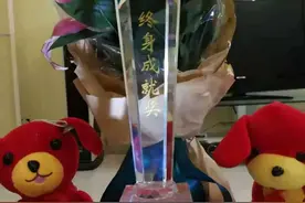 身边的羽毛球故事：说一说83岁的羽球男神之铁骨硬汉图片