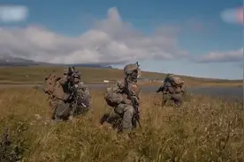 美军精锐部队现身北极 演练极地环境下城市作战