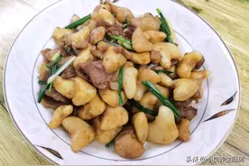 湖北人经常吃这菜，北方人没见过，营养解馋，炖肉吃特别香图片