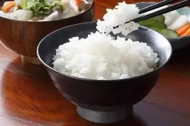 睡前小故事：Can you eat any more 你还能吃吗图片