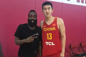 “球场硬汉”付豪，王治郅接班人，打出全明星身价后面临解散风波图片