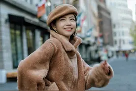 泰迪熊外套上身臃肿不好看？搭配这“两”件内衬，保暖显瘦还减龄图片
