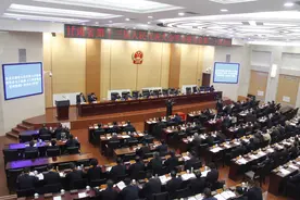 规范物业管理工作　提高物业管理水平——省人大常委会批准《兰州市物业管理条例》图片