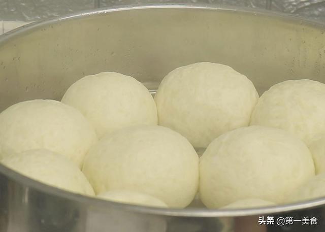 蒸馒头具体用冷水还是热水（蒸馒头是冷水上锅还是热水上锅牢记这几点）