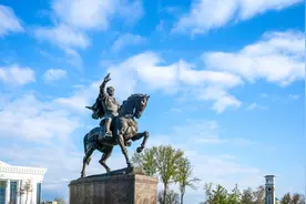 中亚第一大城是哪个，乌鲁木齐地位还能持续多久图片