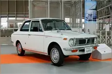 历史上产量最大的名车（丰田花冠COROLLA）图片