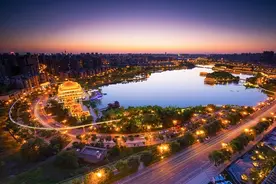 西安楼市有多火？房价连涨63个月：半年10次“万人摇号”，北上广深自叹不如图片