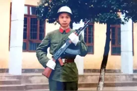 在中国，AK-47被当作冲锋枪使用，为何质量不如苏联原版？图片