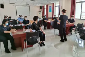 快来围观女监民警的备勤日记图片