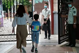 放学了！上海这所小学开始带娃“三部曲”图片