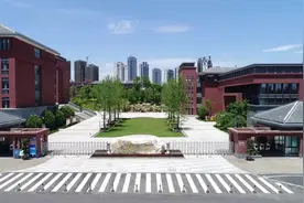 明年9月开学！天府七中正式官宣小学部来了（内附教师招聘）图片