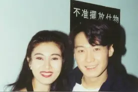 黎明和前女友的合照：李嘉欣笑得甜蜜，周海媚娇羞、周慧敏好温柔图片