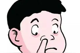 惊心！男子抠鼻孔摸到一坨“鼻屎”，没想到竟是息肉图片