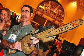 美国生产的反丧尸AK步枪，《生化危机》里的场景真的会发生吗？图片