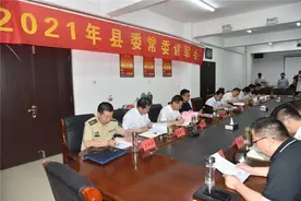 带编带岗入伍 退役无缝就业——安徽省砀山县议军会研究通过激励大学毕业生参军实施意见图片