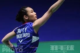 队医｜打后场发不上力？试试改善肩部发力方式吧图片