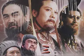 刊刻《三国演义》图片
