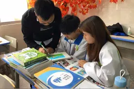 退休教师有偿补课被举报，退休后也不能补课？教育部门做出回应图片