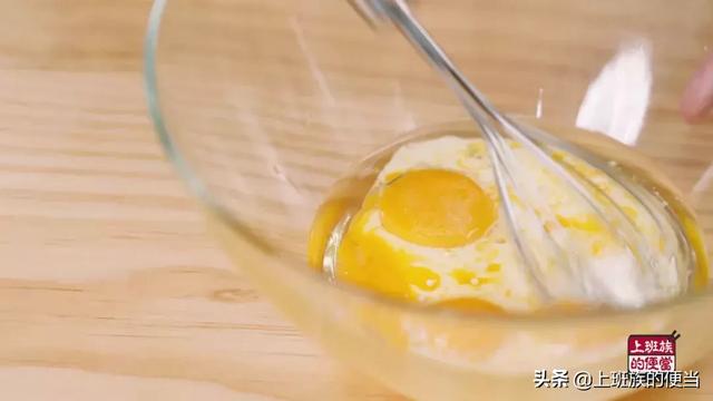 豆浆还能挖着吃，比蛋糕还香甜软绵，大人小孩都喜欢
