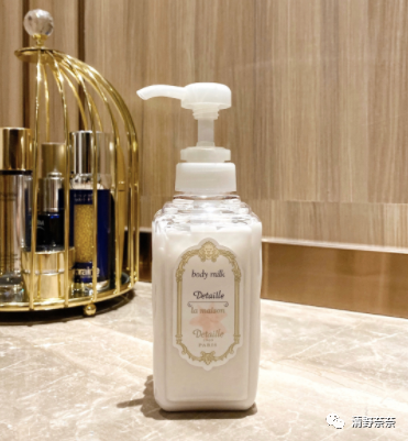 雅顿身体乳美版区别