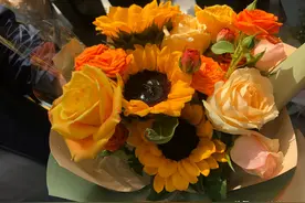 我国最大的鲜切花市场——昆明斗南花卉市场图片