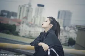 唱遍大街小巷的歌曲—慕容晓晓《爱情买卖》图片