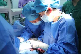 48小时内死亡率超50%！贵医附院心外科一个月“拆除”10颗“身体炸弹”图片