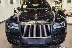 大佬专属千万级BB版的劳斯莱斯库里南图片