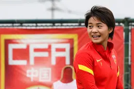女足“抗韩”，王霜扛起球队进攻大旗图片