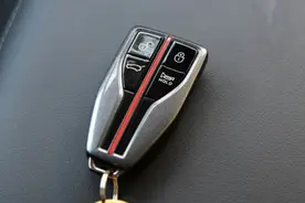 红旗HS5钥匙感应不灵敏怎么处理？图片