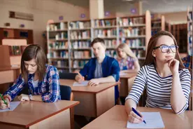 初中同学，高中同学，大学同学同学情有什么区別？图片