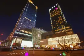 实拍沈阳“最高档”的商场，几乎全都是奢侈品，普通人直呼买不起图片