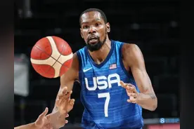 梦之队爆冷不敌法国队！亚当.肖华和NBA正在毁掉美国男篮图片