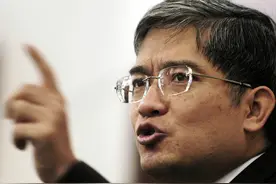 看郎咸平与小三法庭对战，你或许能知道男人的心才是海底针图片