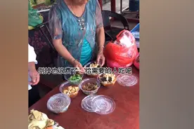 湖南一饭店接120份大订单，结果被顾客套路，饭菜满桌却白忙活图片