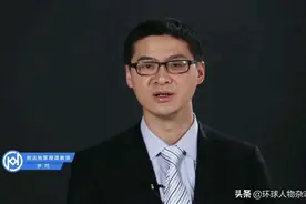 “26岁罗翔和衣衫褴褛老太”上热搜，这位法学教授的一次怯懦，为何戳中网友？图片