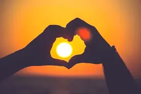 钢琴和大提琴合奏《D大调卡农》，最简单的才是最动听的音乐图片