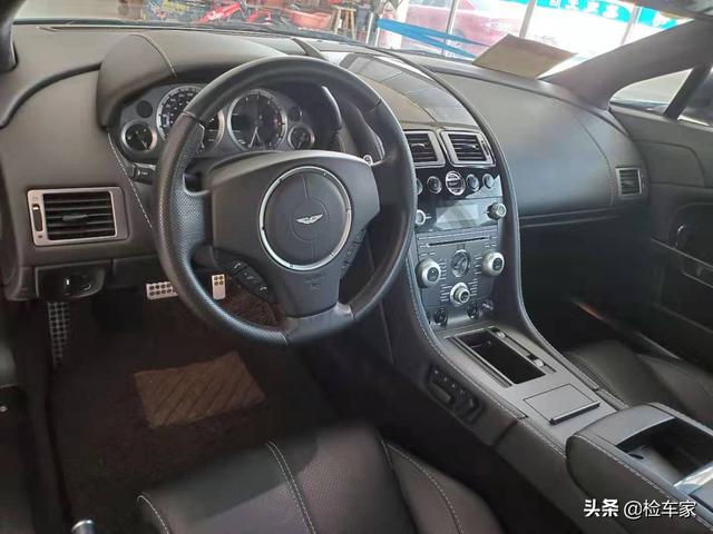 花70万买辆阿斯顿马丁Vantage，打开一看才开2万公里！网友：太值