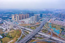 郑州西四环纺织服装产业带15年裂变：有企业从顶流成老赖，有企业年销10亿图片