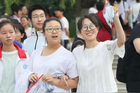 2021年高考，数学难不难？考生们的回答，直接让家长不淡定了图片