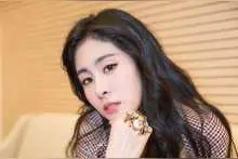 “华少”晨宇传奇人生中的几个女人图片