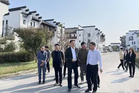 黄山城投集团考察调研中科教育黄山校区图片