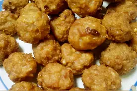 不管炸什么丸子，牢记这3个诀窍，丸子外酥里嫩，大人小孩抢着吃图片